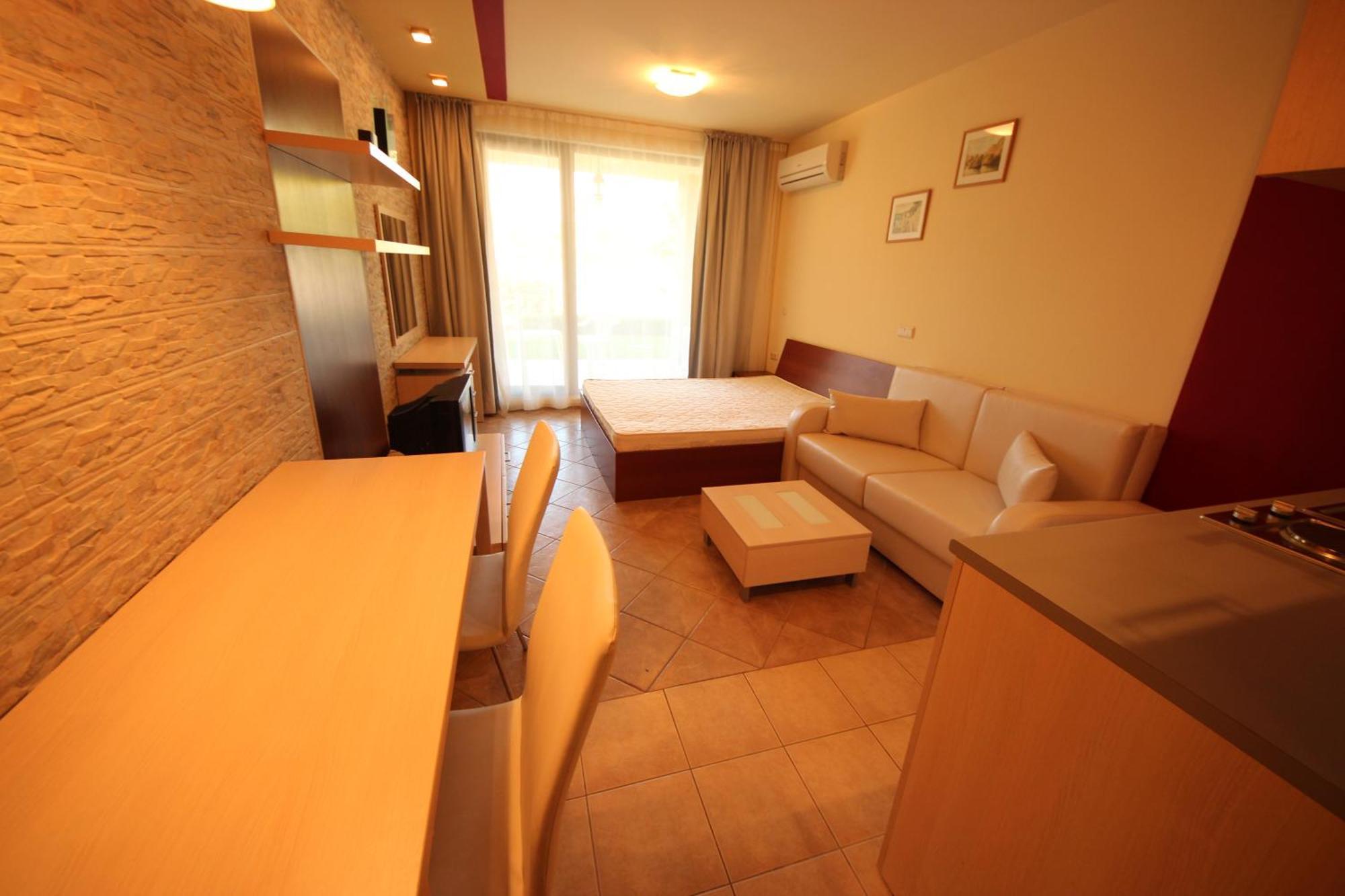 Menada Kavaci Sozopol Apartments Room photo